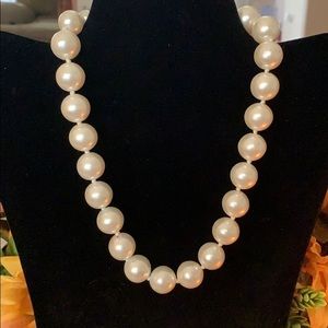 Timeless Set of Pearls